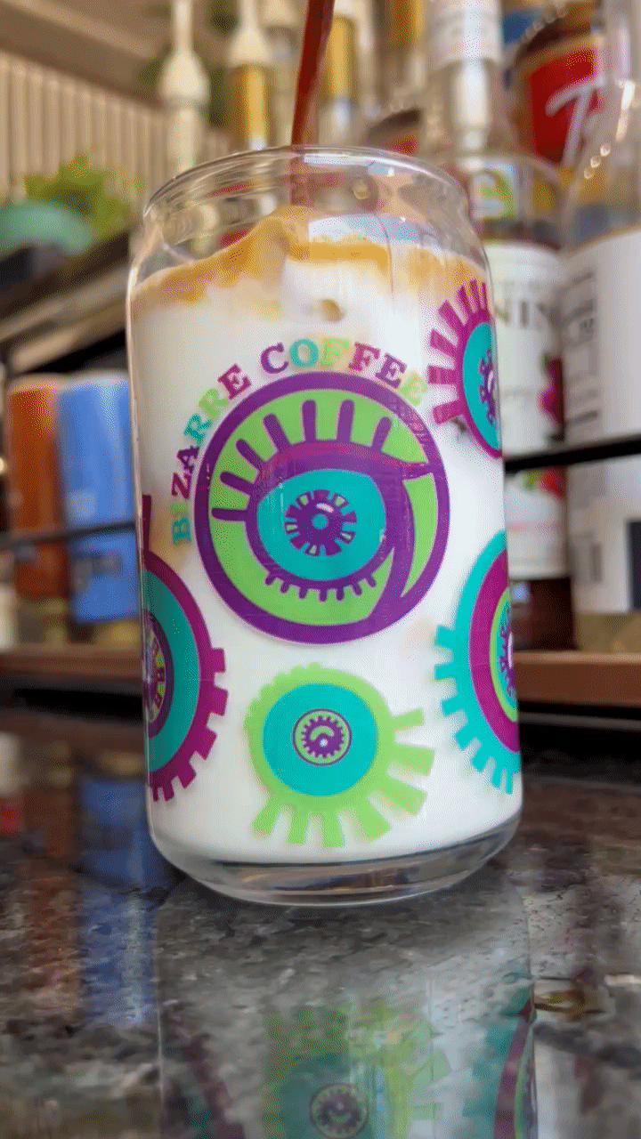 Lively Eyes Can Glass
